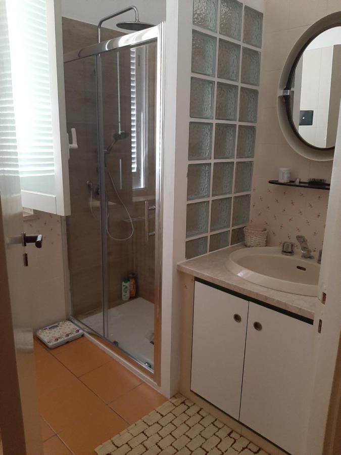 Lomarchi Holiday Home Carini Buitenkant foto