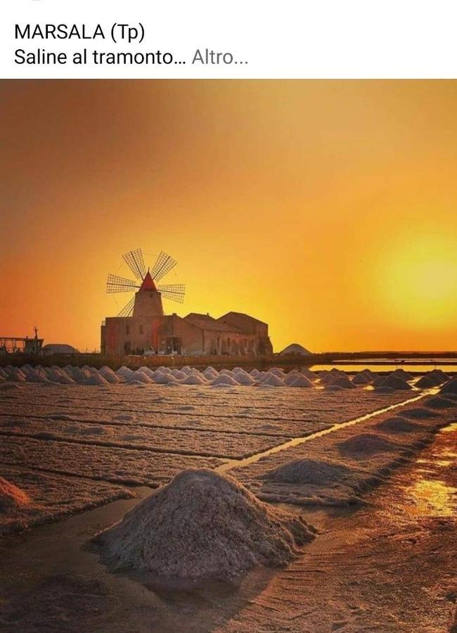 Lomarchi Holiday Home Carini Buitenkant foto