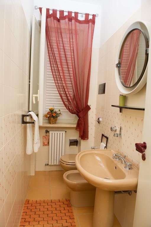 Lomarchi Holiday Home Carini Buitenkant foto